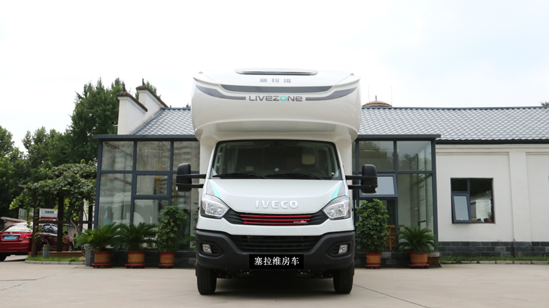 皮卡房車和依維柯房車你會(huì)選哪種？